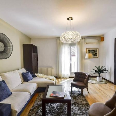 Big Stylish And Modern Apartment In Madrid Centre Exterior photo